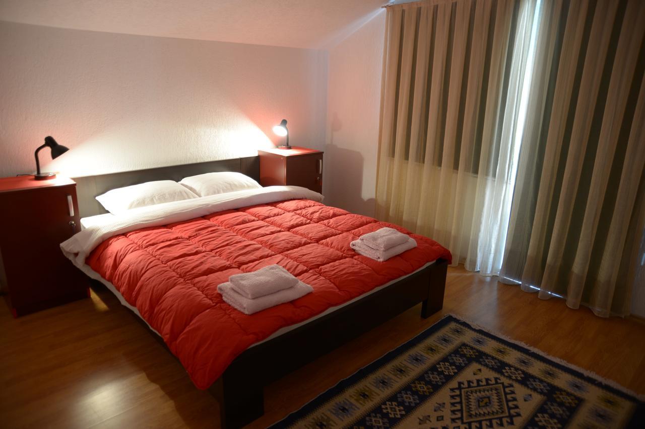 Hostel Tuba Prishtinë Ngoại thất bức ảnh