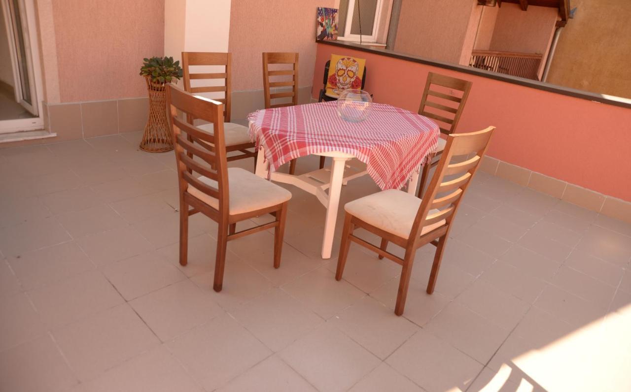 Hostel Tuba Prishtinë Ngoại thất bức ảnh
