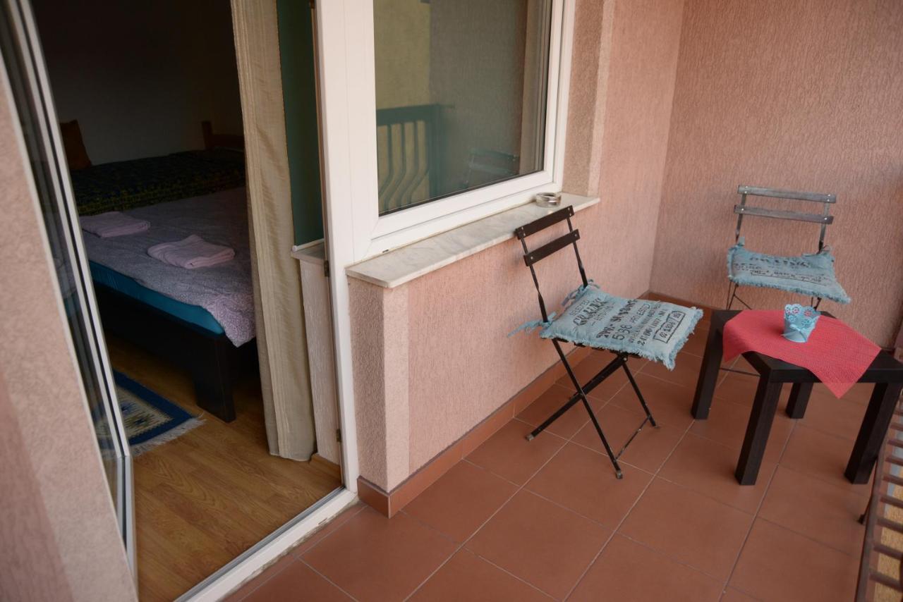 Hostel Tuba Prishtinë Ngoại thất bức ảnh